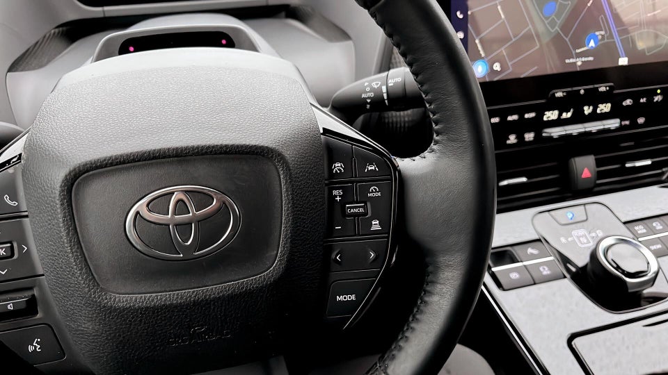 Toyota bZ4X Executive 5d