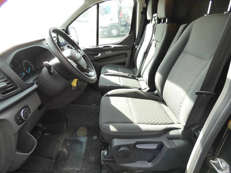 Ford Transit Custom 320 L2 2,0 TDCi 170 Trend aut.