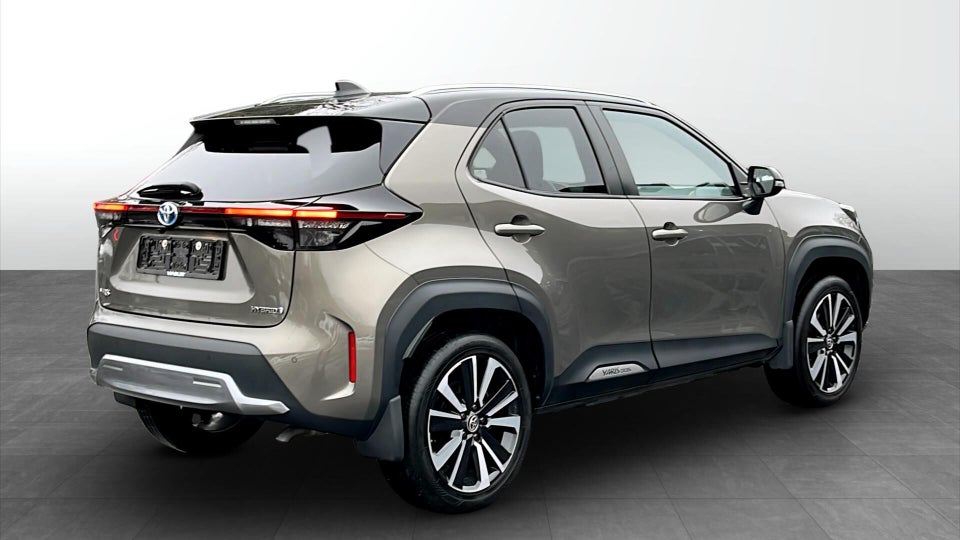 Toyota Yaris Cross 1,5 Hybrid Premier Edition e-CVT 5d