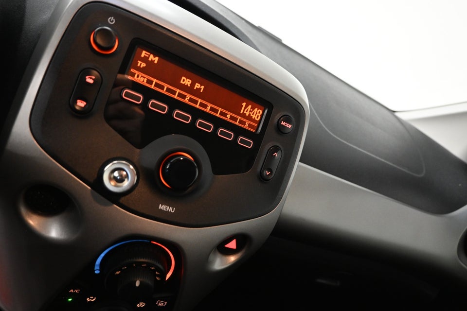 Peugeot 108 1,0 e-VTi 69 Active 5d