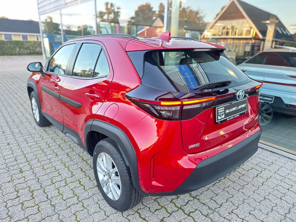 Toyota Yaris Cross 1,5 Hybrid Active e-CVT 5d