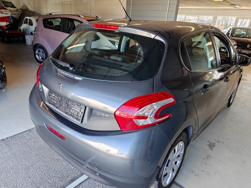Peugeot 208 1,0 VTi Access 5d