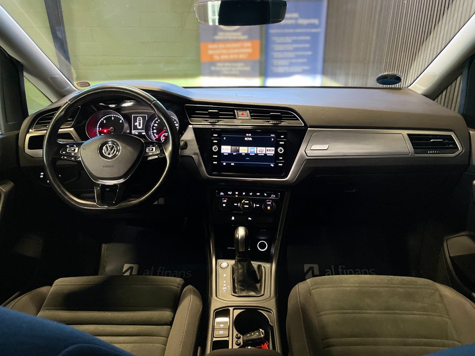 VW Touran 2,0 TDi 150 Comfortline 7prs 5d