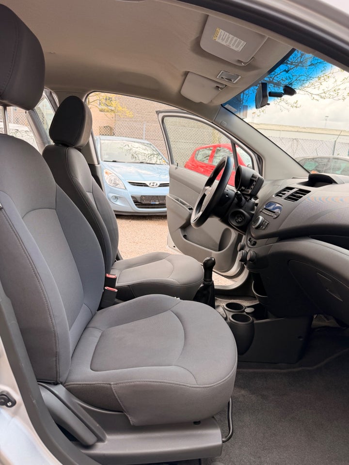 Chevrolet Spark 1,0 LA 5d