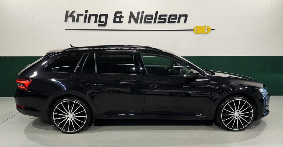 Skoda Superb 2,0 TDi 150 Business Executive Combi DSG 5d