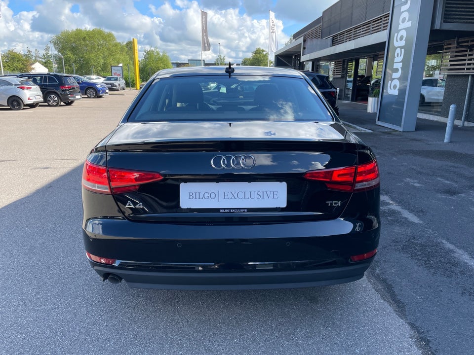 Audi A4 2,0 TDi 150 S-tr. 4d