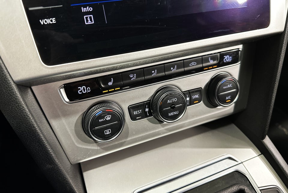 VW Passat 2,0 TDi 150 Comfortline Variant DSG 5d