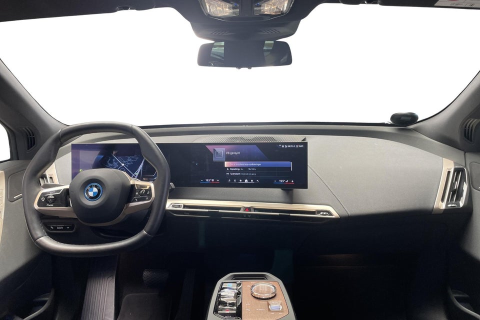 BMW iX xDrive40 Supercharged 5d