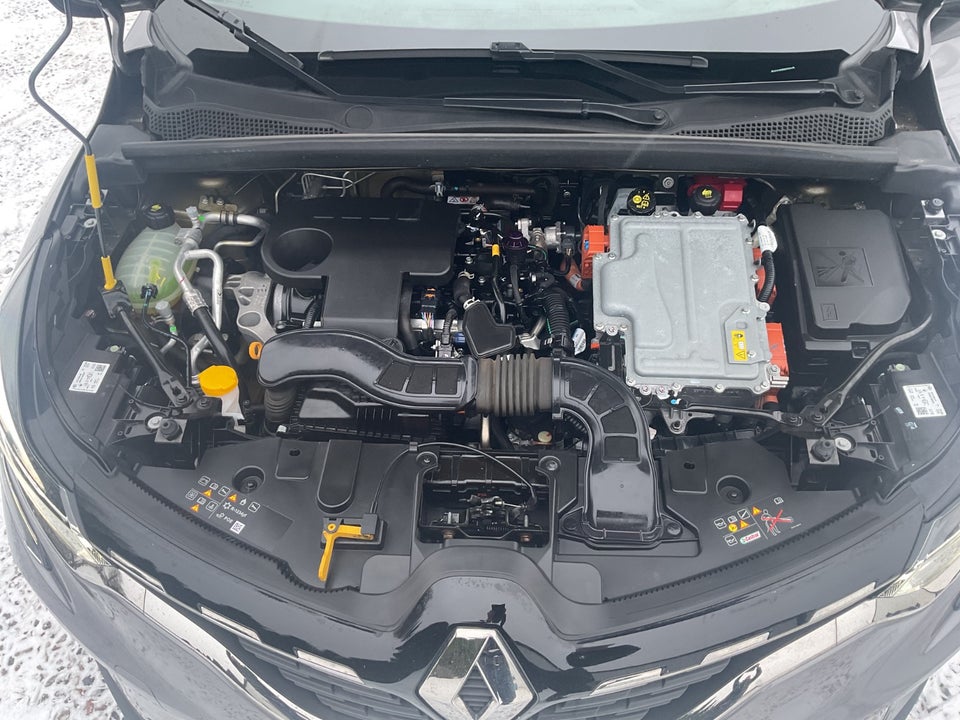 Renault Captur 1,6 E-Tech Intens 5d