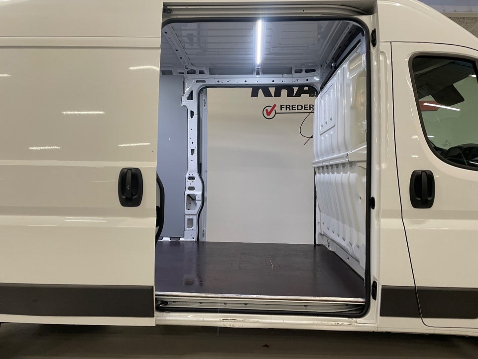 Fiat Ducato 35 Maxi 2,2 MJT 160 Kassevogn L3H2 aut.