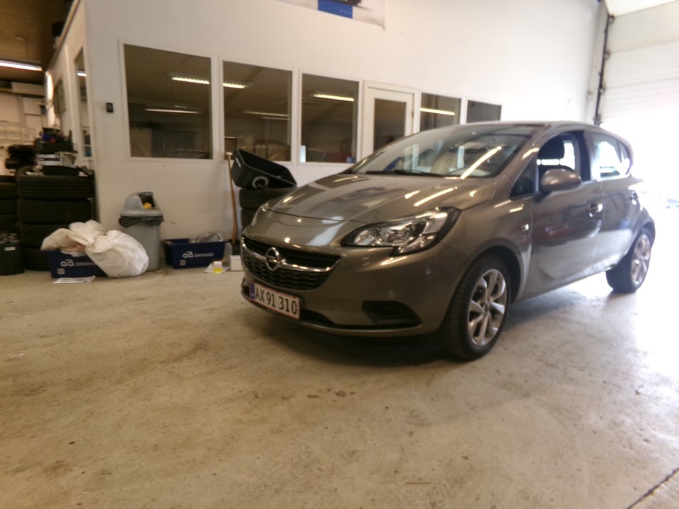 Opel Corsa 1,4 16V Enjoy 5d