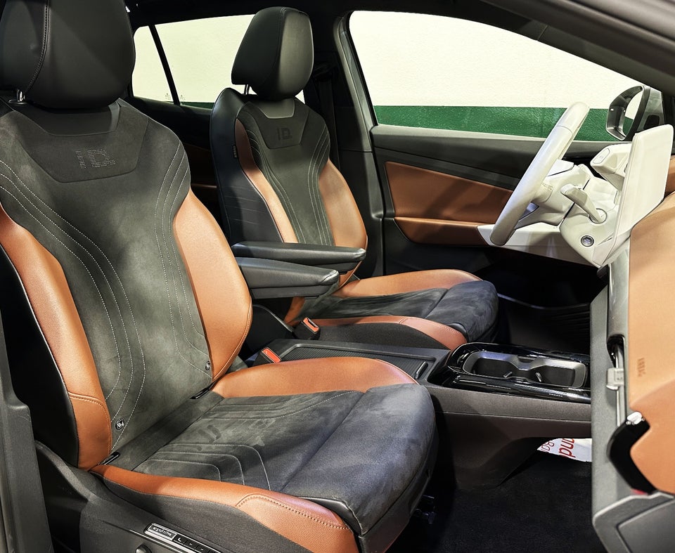 VW ID.4 77 Pro Performance Tech 5d