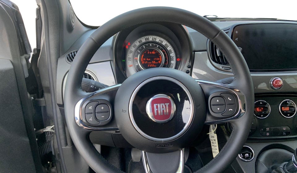 Fiat 500C 1,0 Hybrid Lounge+ 2d