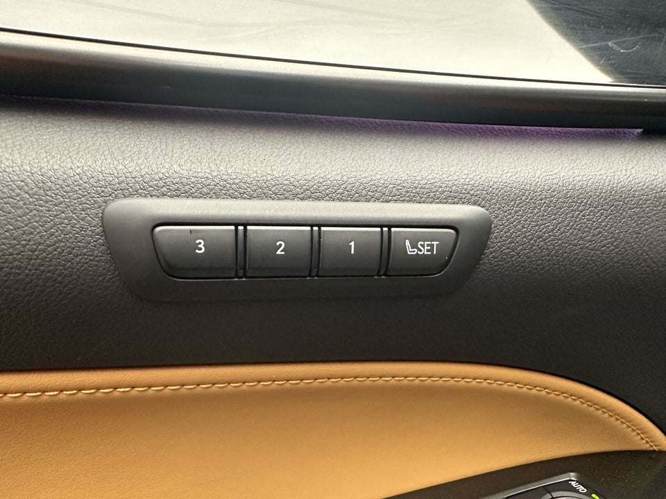Lexus NX450h+ 2,5 Executive aut. AWD 5d