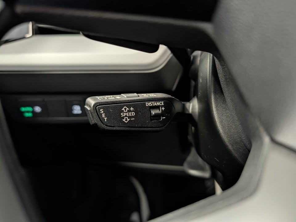 Audi Q4 e-tron 40 Advanced 5d