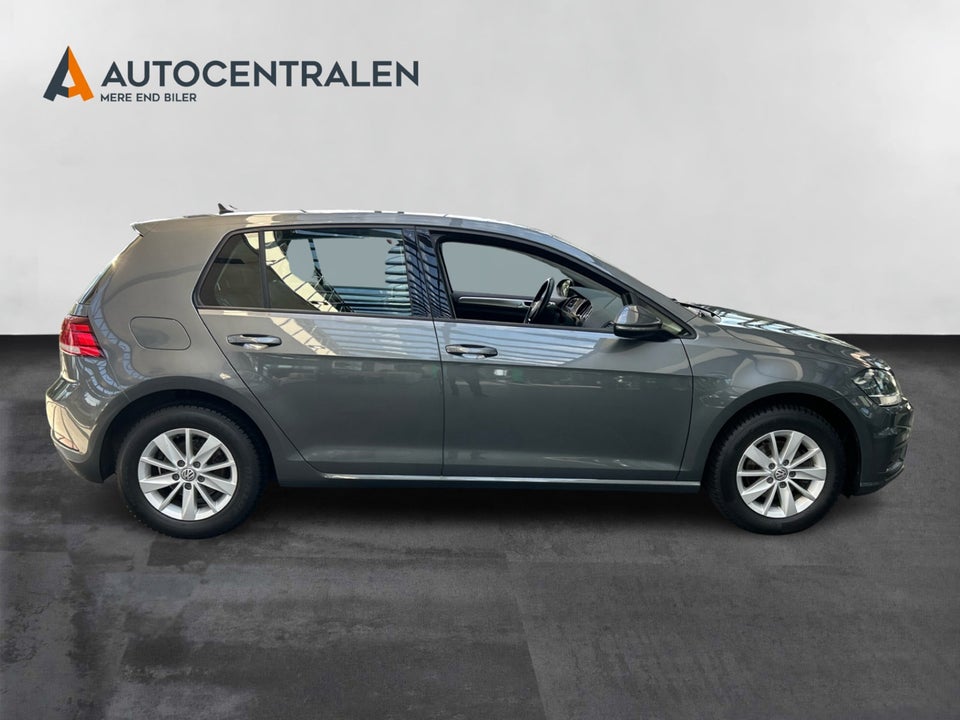 VW Golf VII 1,0 TSi 85 Trendline 5d