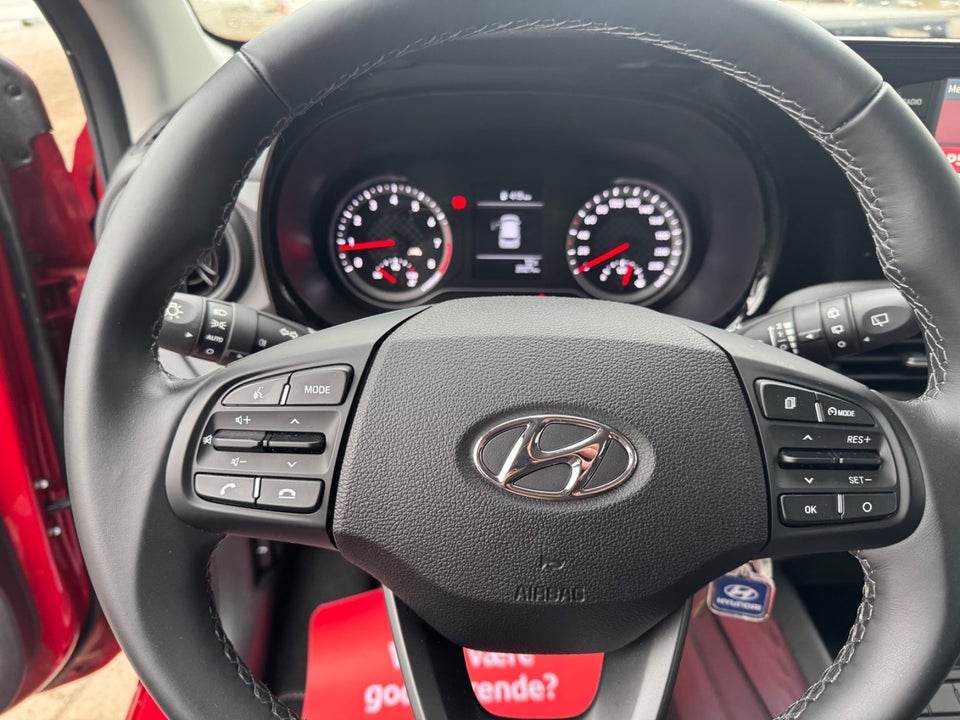 Hyundai i10 1,0 MPi Essential 5d