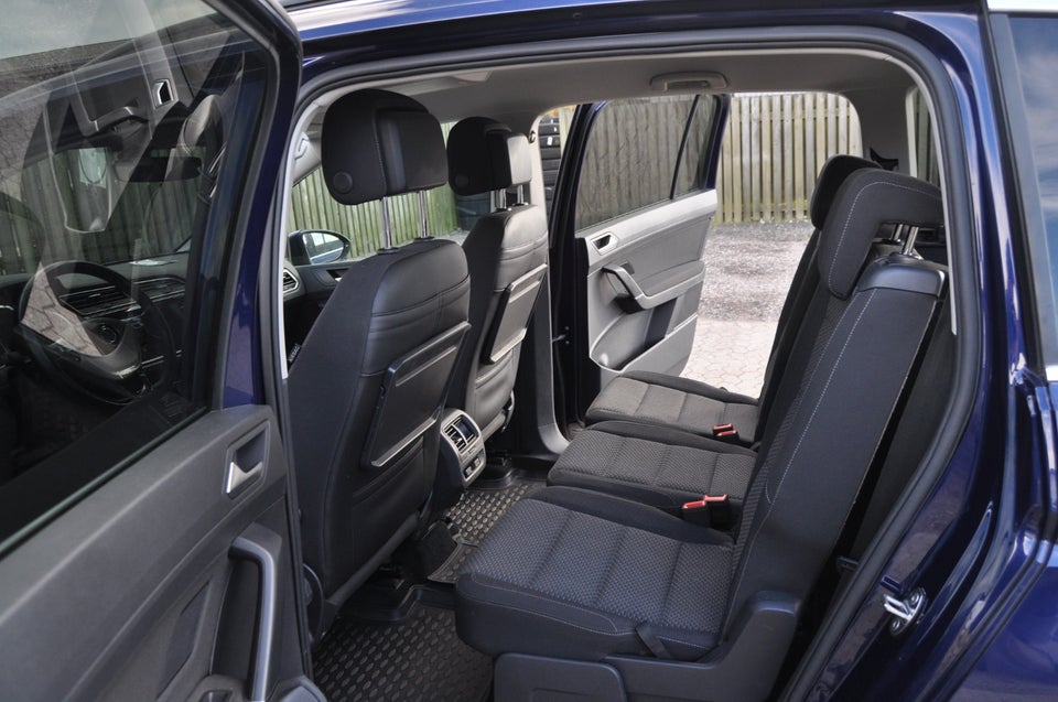 VW Touran 1,6 TDi 115 Comfortline DSG 7prs 5d