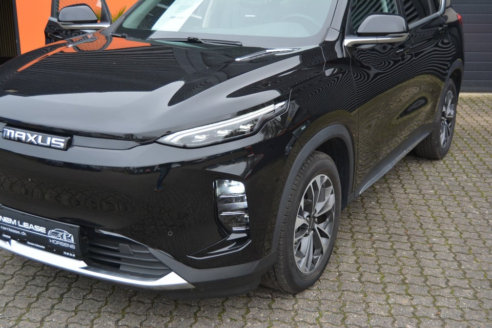 Maxus Euniq6 70  5d