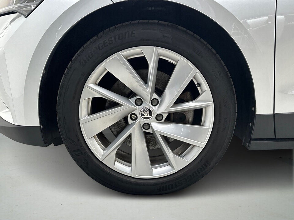 Skoda Enyaq 80 iV Plus 5d