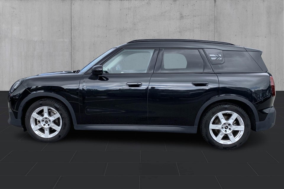 MINI Countryman E Classic Trim M 5d