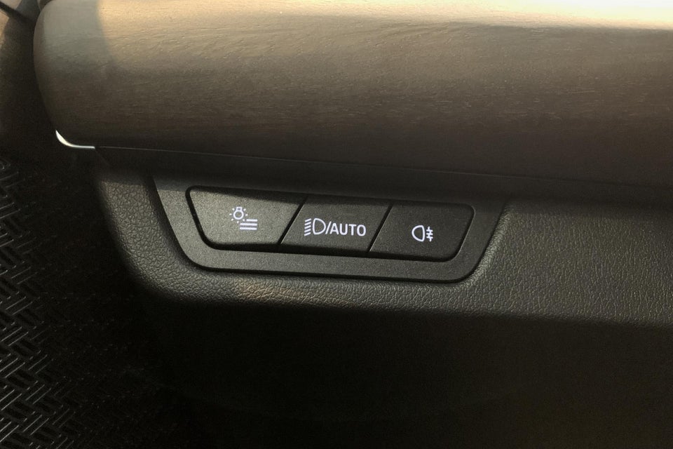 BMW iX1 eDrive20 M-Sport 5d