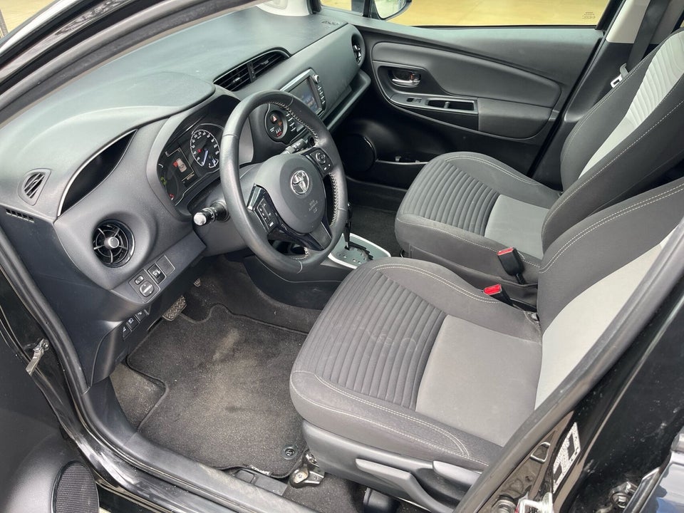 Toyota Yaris 1,5 Hybrid H2 Premium e-CVT 5d