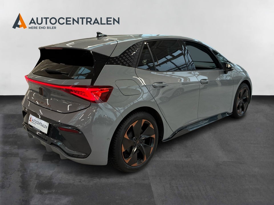 Cupra Born 58 Dinamica Pack High 5d