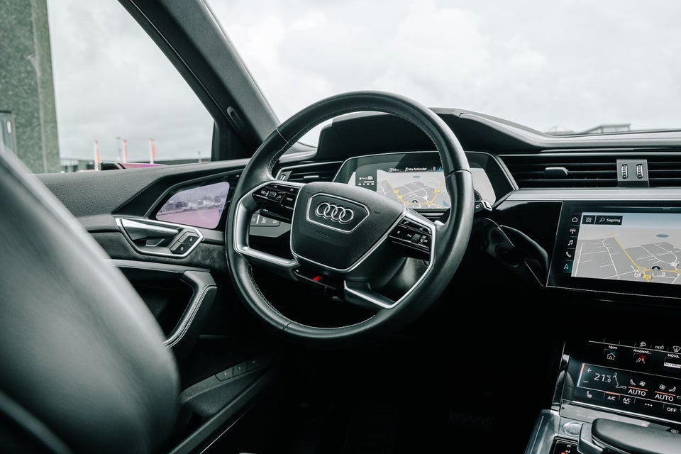 Audi e-tron 50 S-line quattro 5d