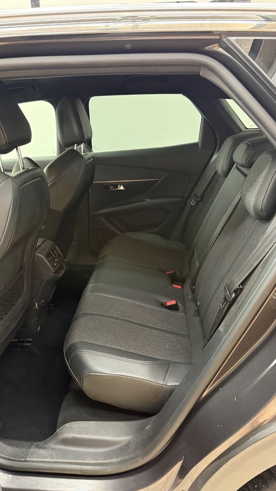 Peugeot 3008 1,2 PureTech 130 GT Line EAT8 5d