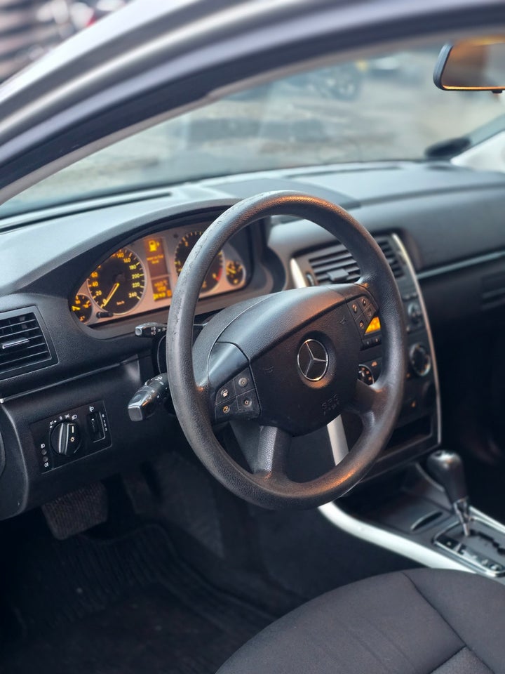Mercedes B180 2,0 CDi aut. 5d