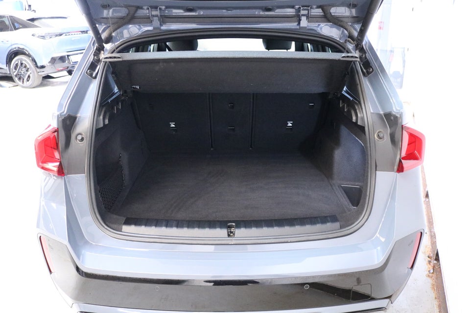 BMW iX1 eDrive20 M-Sport 5d