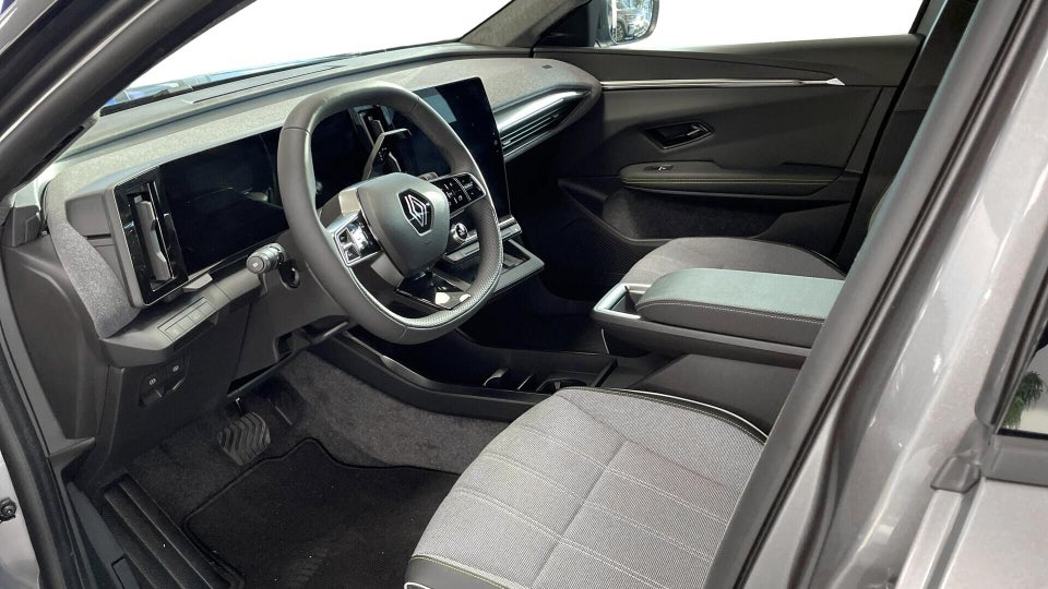 Renault Scenic E-Tech 87 Techno 5d