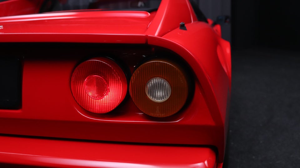 Ferrari 328 3,2 GTS 2d