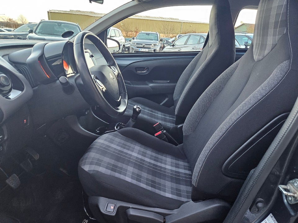 Peugeot 108 1,0 e-VTi 72 Allure+ 5d