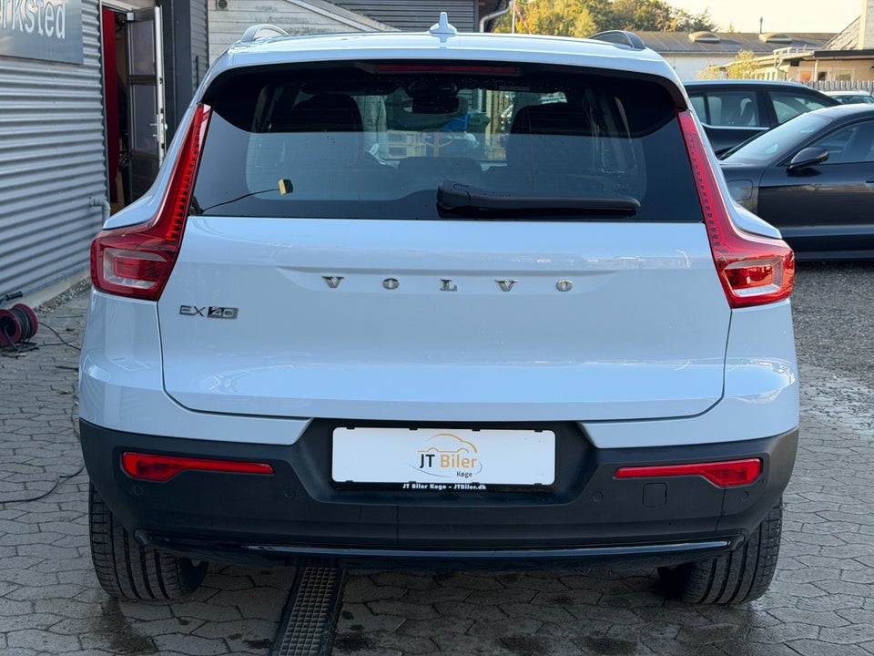 Volvo EX40 Extended Range Core 5d