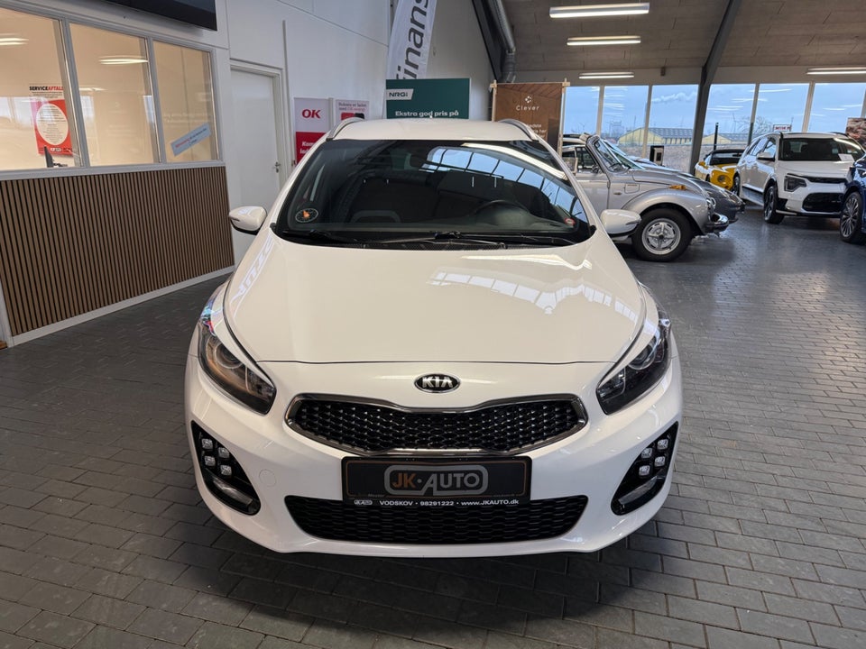 Kia Ceed 1,6 CRDi 136 GT-Line SW 5d