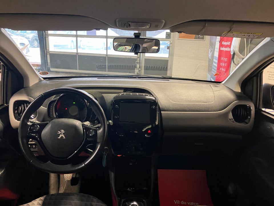 Peugeot 108 1,0 e-VTi 72 Infinity 5d