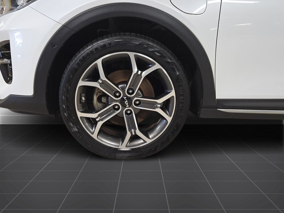 Kia XCeed 1,6 PHEV Prestige DCT 5d
