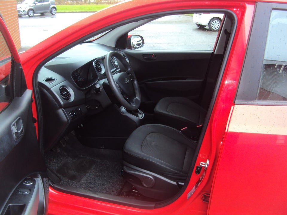 Hyundai i10 1,0 Touch 5d