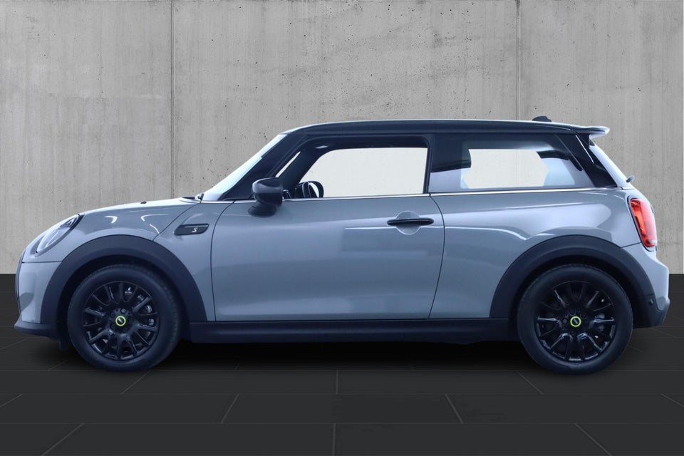 MINI Cooper SE Classic Trim 3d