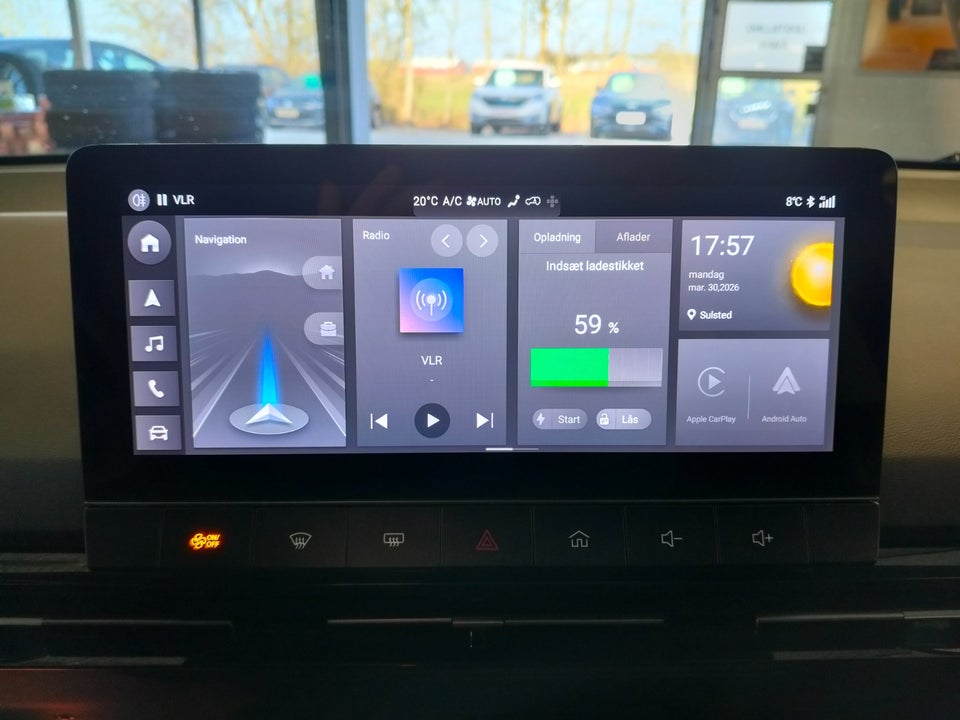 MG 4 77 Luxury Extended Range 5d