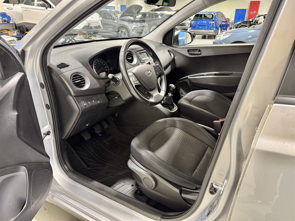 Hyundai i10 1,0 EM-Edition Eco 5d