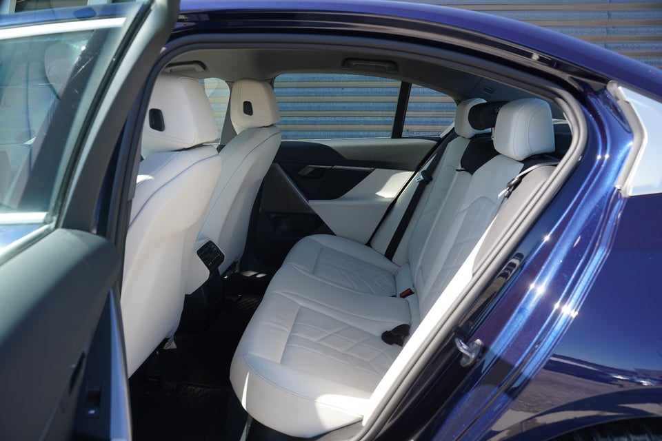 BMW i5 eDrive40 Sport Line 4d