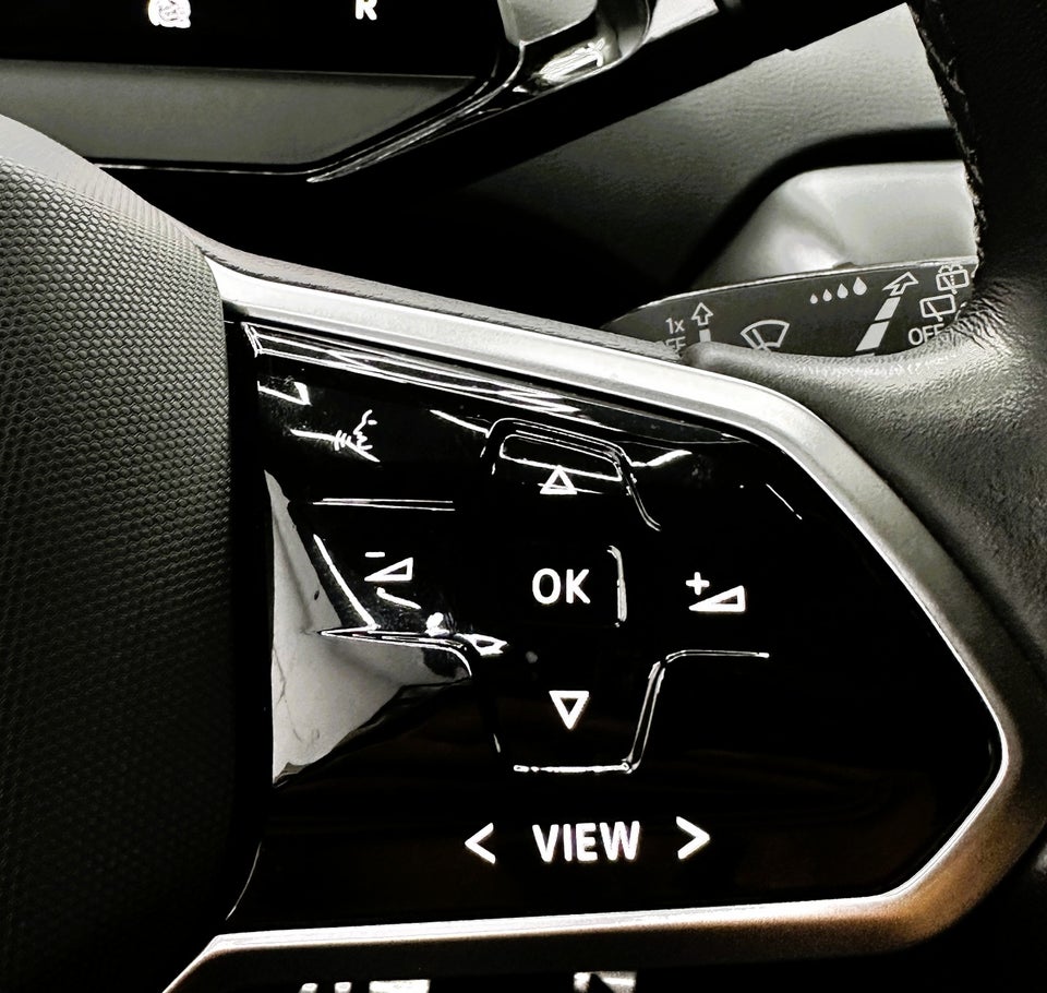 VW ID.4 77 1ST Pro 5d