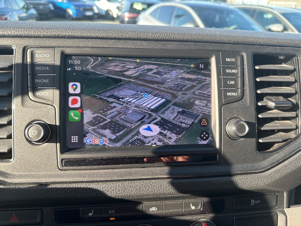 VW Crafter 35 2,0 TDi 177 Box m/lift