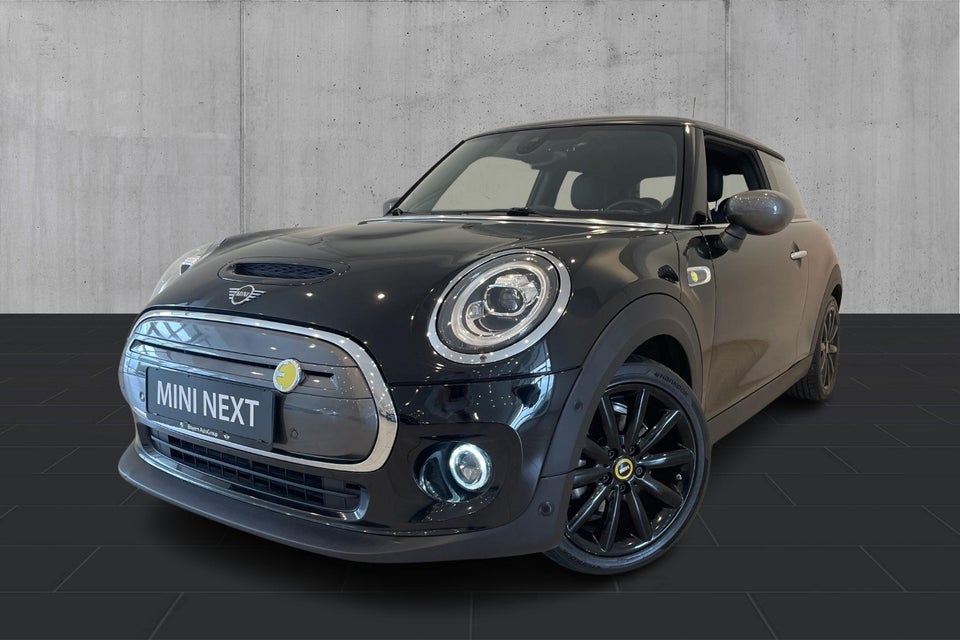 MINI Cooper SE Trim L 3d