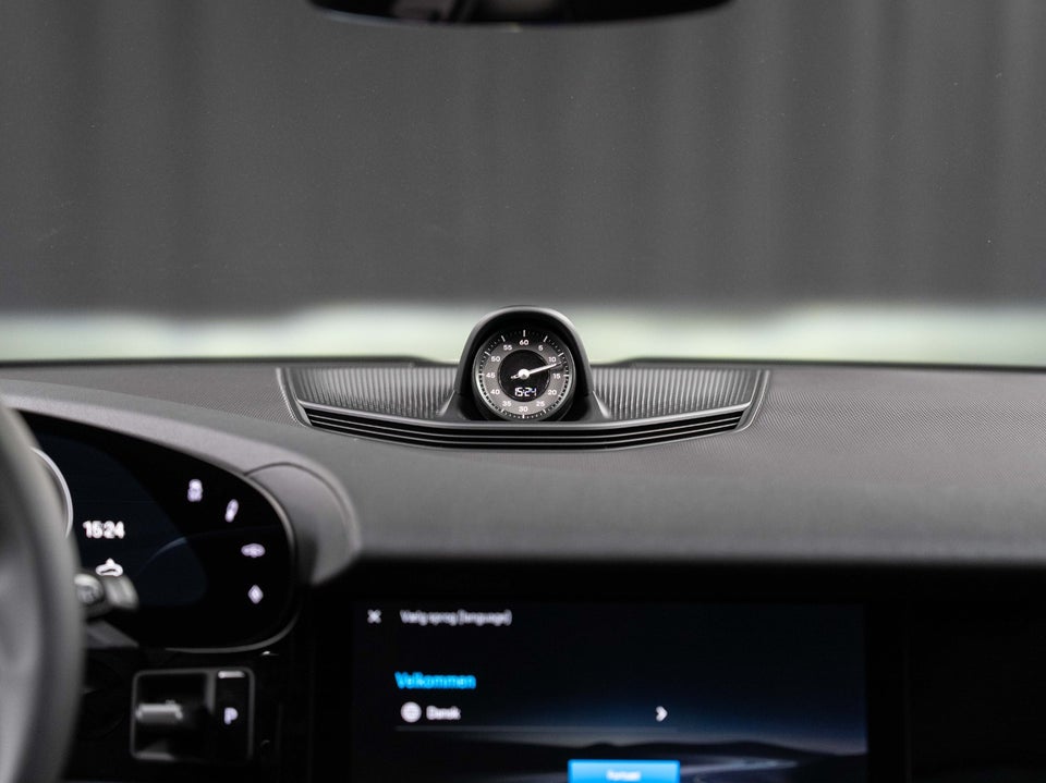 Porsche Taycan 4 Performance+ Cross Turismo 5d