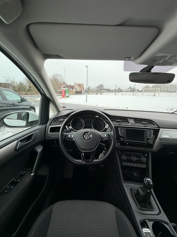 VW Touran 1,2 TSi 110 Comfortline 7prs 5d