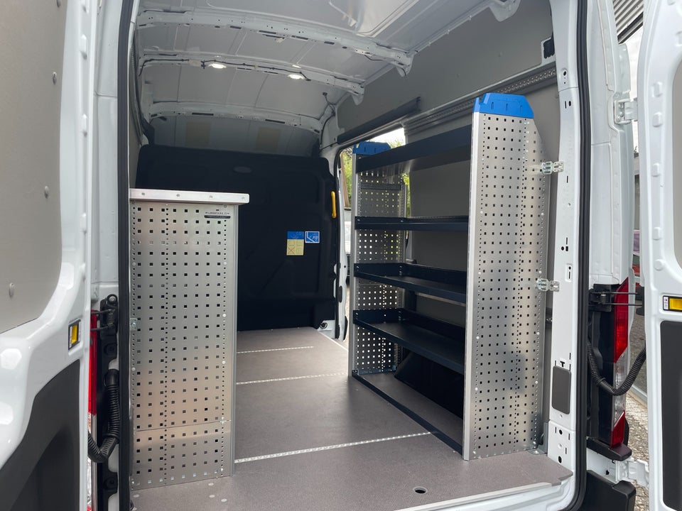 Ford E-Transit 350 L2 Van 68 Trend H2 RWD